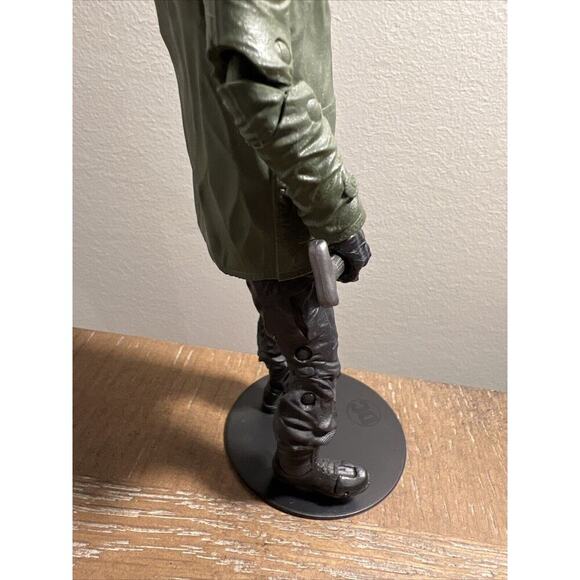 DC Multiverse The Batman The Riddler Edward Norton Action Figure with data card - Picture 10 of 16